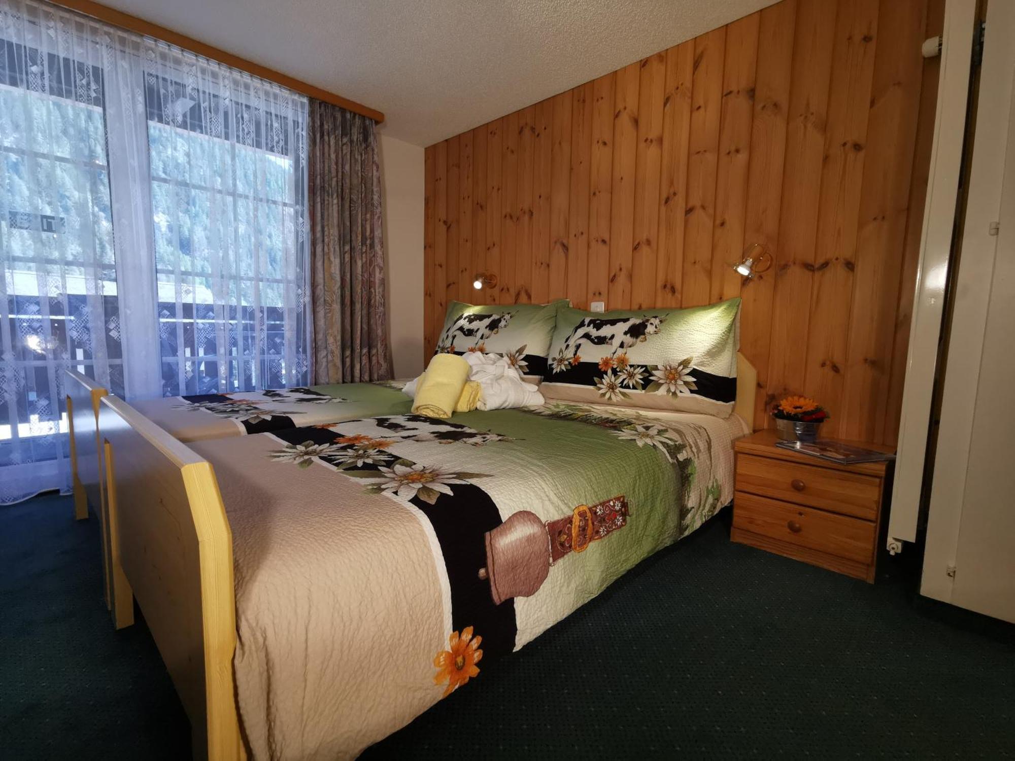 Hotel Walliserhof-Leukerbad-Therme Экстерьер фото