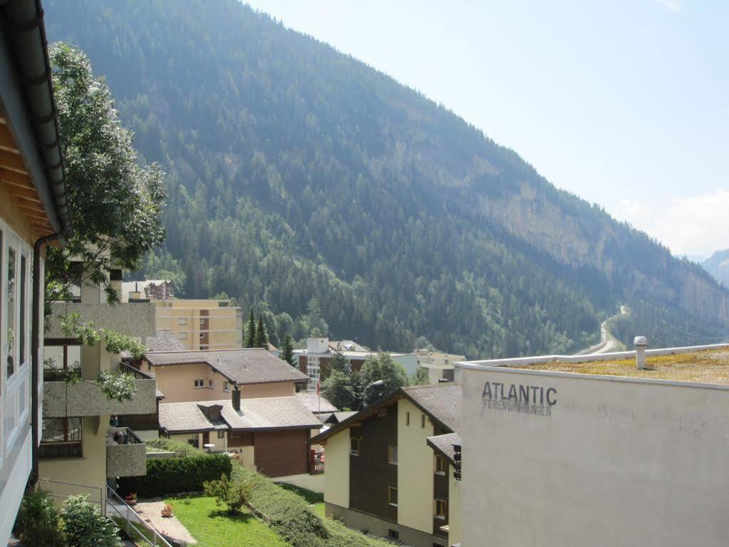 Hotel Walliserhof-Leukerbad-Therme Экстерьер фото